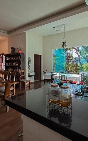 Casa de condomínio à venda com 230m², 3 quartos e 3 vagas Casa de condomínio à venda com 230m², 3 quartos e 3 vagasSala/Cozinha