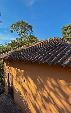 Casa de condomínio à venda com 230m², 3 quartos e 3 vagas Casa de condomínio à venda com 230m², 3 quartos e 3 vagasÁrea externa