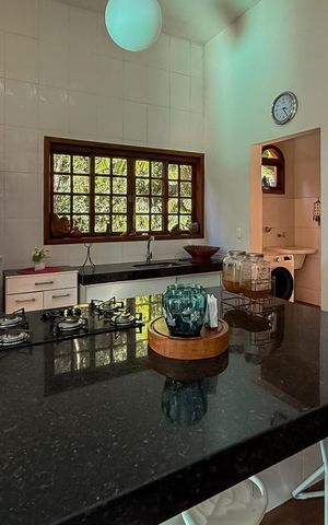 Casa de condomínio à venda com 230m², 3 quartos e 3 vagas Casa de condomínio à venda com 230m², 3 quartos e 3 vagasSala/Cozinha
