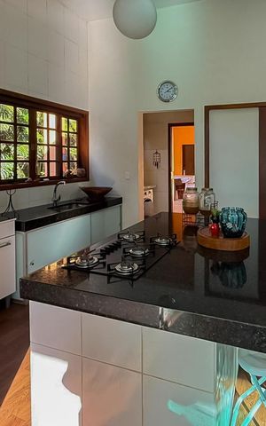 Casa de condomínio à venda com 230m², 3 quartos e 3 vagas Casa de condomínio à venda com 230m², 3 quartos e 3 vagasSala/Cozinha
