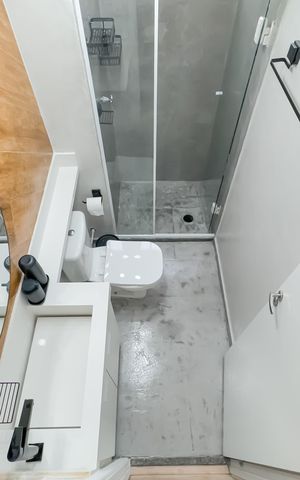 Apartamento à venda com 35m², 2 quartos e 1 vaga Apartamento à venda com 35m², 2 quartos e 1 vagaBanheiro Social