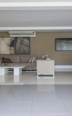 Apartamento à venda com 136m², 3 quartos e 2 vagasÁrea comum - Salão de festas