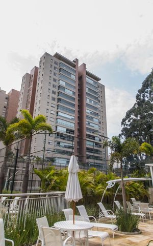 Apartamento à venda com 136m², 3 quartos e 2 vagasPiscina