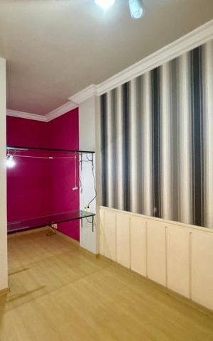 Apartamento à venda com 280m², 4 quartos e 2 vagas Apartamento à venda com 280m², 4 quartos e 2 vagasSuíte