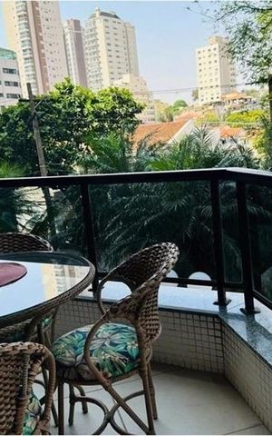 Apartamento à venda com 185m², 5 quartos e 3 vagas