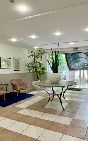 Apartamento para alugar com 130m², 2 quartos e 1 vaga Apartamento para alugar com 130m², 2 quartos e 1 vagaÁrea comum