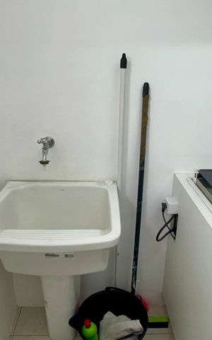 Apartamento para alugar com 130m², 2 quartos e 1 vaga Apartamento para alugar com 130m², 2 quartos e 1 vagaÁrea de Serviço