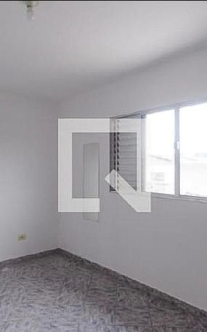 Casa à venda com 198m², 4 quartos e 3 vagas Casa à venda com 198m², 4 quartos e 3 vagasQuarto 1 - Casa 2