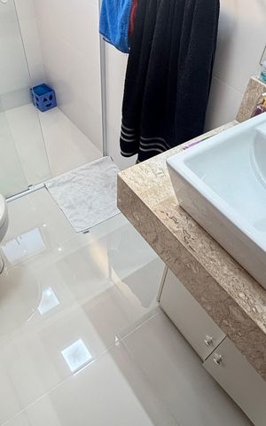 Apartamento à venda com 100m², 3 quartos e 2 vagasBanheiro Social