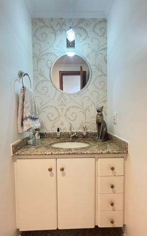 Apartamento à venda com 100m², 3 quartos e 2 vagasLavabo