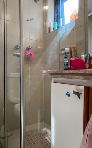 Apartamento à venda com 195m², 3 quartos e 4 vagas Apartamento à venda com 195m², 3 quartos e 4 vagasBanheiro da Suíte 2