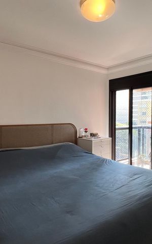 Apartamento à venda com 195m², 3 quartos e 4 vagas Apartamento à venda com 195m², 3 quartos e 4 vagasSuíte 3