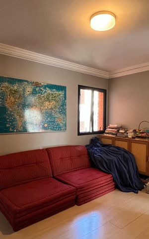 Apartamento à venda com 195m², 3 quartos e 4 vagas Apartamento à venda com 195m², 3 quartos e 4 vagasSala de Estar