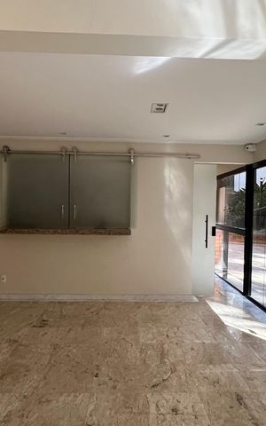 Apartamento à venda com 195m², 3 quartos e 4 vagas Apartamento à venda com 195m², 3 quartos e 4 vagasÁrea comum