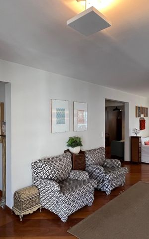 Apartamento à venda com 195m², 3 quartos e 4 vagas Apartamento à venda com 195m², 3 quartos e 4 vagasSala