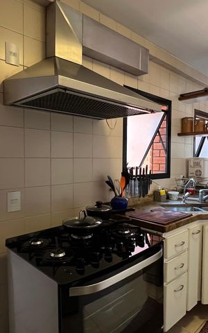 Apartamento à venda com 195m², 3 quartos e 4 vagas Apartamento à venda com 195m², 3 quartos e 4 vagasCozinha