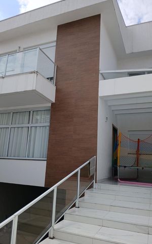 Casa à venda com 398m², 3 quartos e 5 vagasENTRADA