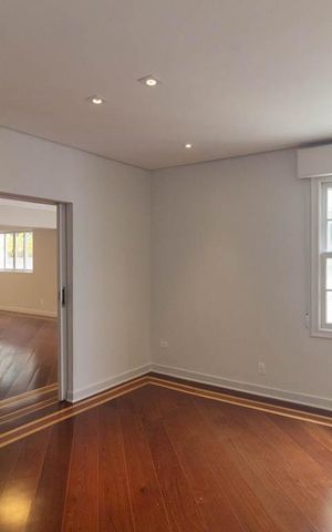 Apartamento à venda com 230m², 3 quartos e 2 vagasQuarto 3 - Suíte