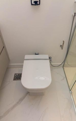 Apartamento à venda com 230m², 3 quartos e 2 vagasBanheiro 2 - Suíte