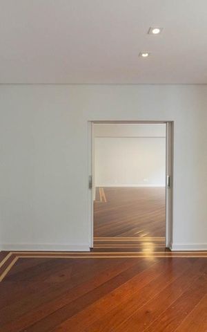 Apartamento à venda com 230m², 3 quartos e 2 vagasQuarto 3 - Suíte