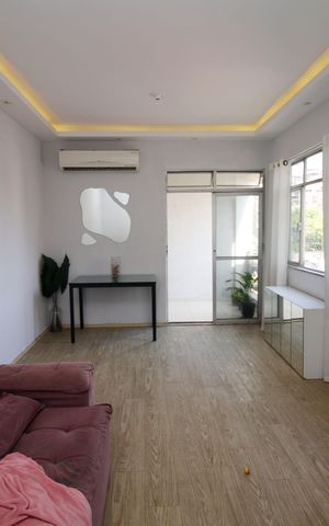 Apartamento para alugar com 78m², 2 quartos e 1 vagaSala