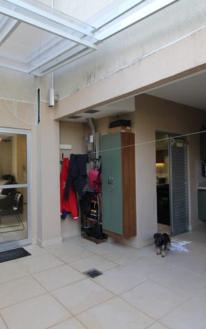 Casa de condomínio à venda com 149m², 5 quartos e 2 vagasÁrea Externa