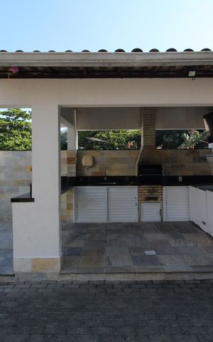 Casa de condomínio à venda com 149m², 5 quartos e 2 vagasChurrasqueira
