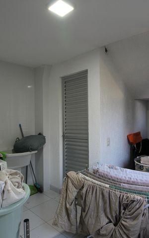 Casa de condomínio à venda com 149m², 5 quartos e 2 vagasÁrea de Serviço