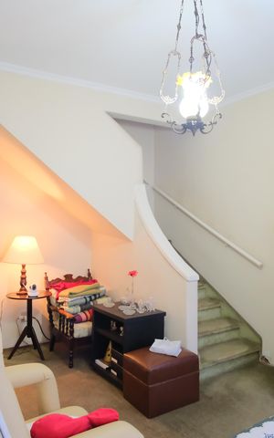 Casa à venda com 103m², 2 quartos e 1 vagaSala