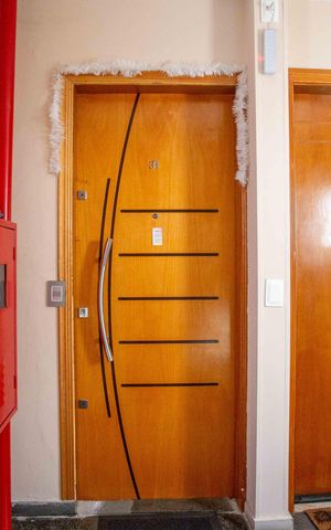 Apartamento à venda com 47m², 2 quartos e 1 vagaHall de entrada
