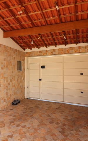 Casa à venda com 220m², 2 quartos e 6 vagasGaragem