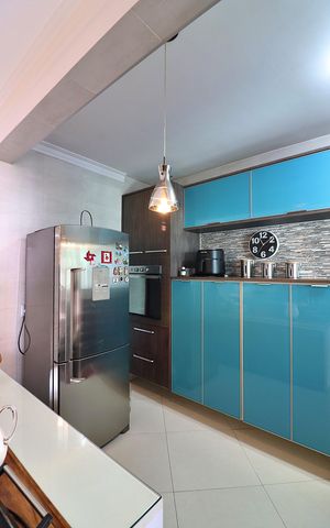 Casa à venda com 220m², 2 quartos e 6 vagasCozinha