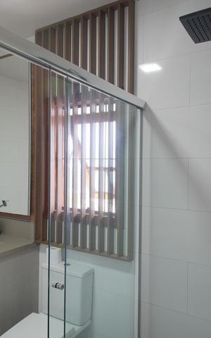 Casa à venda com 320m², 3 quartos e 2 vagasBanheiro