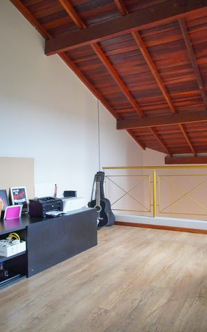 Casa à venda com 320m², 3 quartos e 2 vagasSala 2