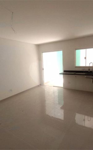 Casa à venda com 100m², 3 quartos e 2 vagas