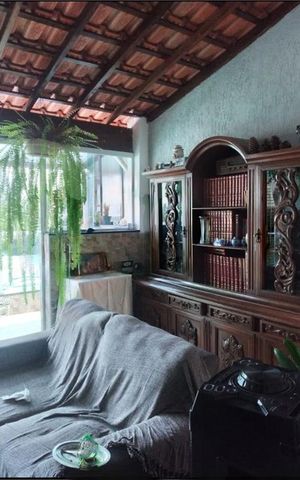 Casa à venda com 125m², 3 quartos e 2 vagas