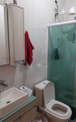 Casa à venda com 198m², 3 quartos e 2 vagas