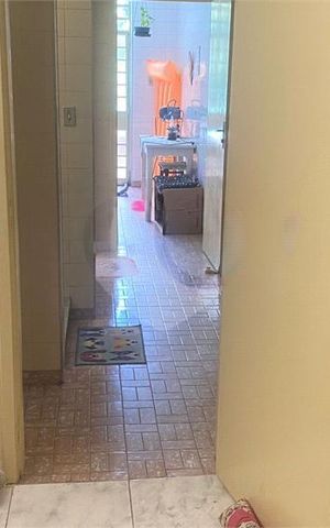 Casa à venda com 280m², 4 quartos e 4 vagas