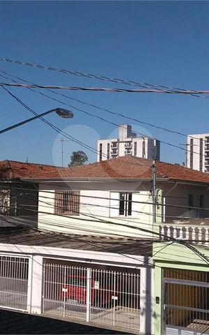 Casa à venda com 144m², 2 quartos e 2 vagas