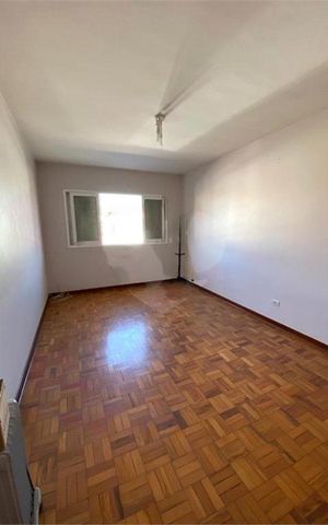 Casa à venda com 144m², 2 quartos e 2 vagas