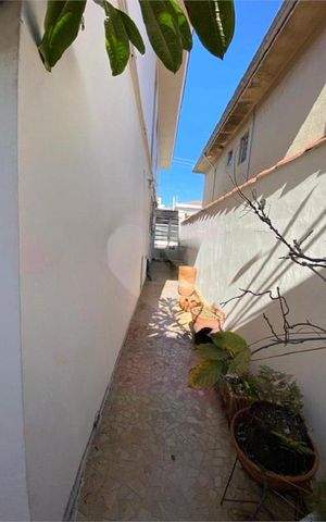 Casa à venda com 144m², 2 quartos e 2 vagas
