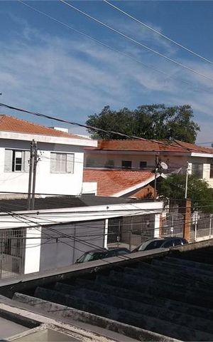 Casa à venda com 144m², 2 quartos e 2 vagas