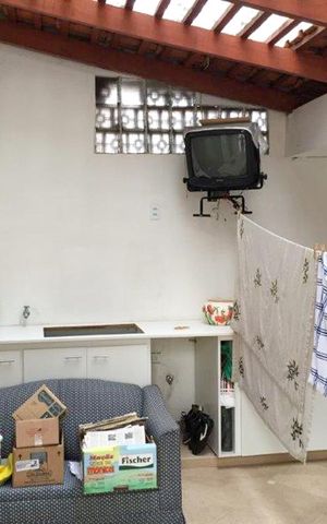 Casa à venda com 142m², 3 quartos e 3 vagasÁrea de serviço