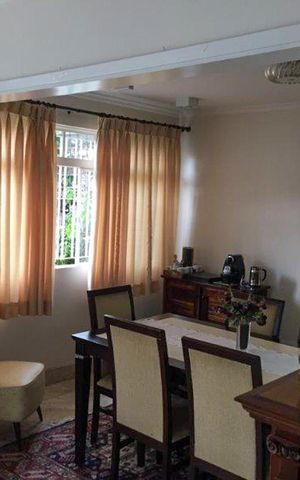 Casa à venda com 142m², 3 quartos e 3 vagasCopa