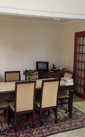 Casa à venda com 142m², 3 quartos e 3 vagasCopa