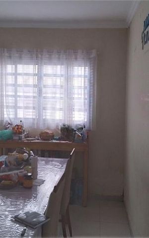 Casa à venda com 212m², 4 quartos e 2 vagas