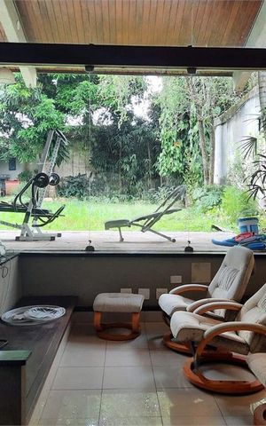 Casa à venda com 450m², 4 quartos e 4 vagas