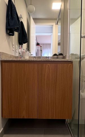 Apartamento à venda com 57m², 2 quartos e 1 vaga Apartamento à venda com 57m², 2 quartos e 1 vagaBanheiro