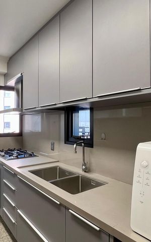 Apartamento para alugar com 214m², 4 quartos e 3 vagas Apartamento para alugar com 214m², 4 quartos e 3 vagasCozinha