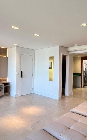 Apartamento para alugar com 214m², 4 quartos e 3 vagas Apartamento para alugar com 214m², 4 quartos e 3 vagasSala